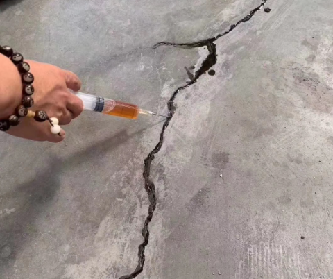 阿拉善混凝土裂缝修补技术详解​
